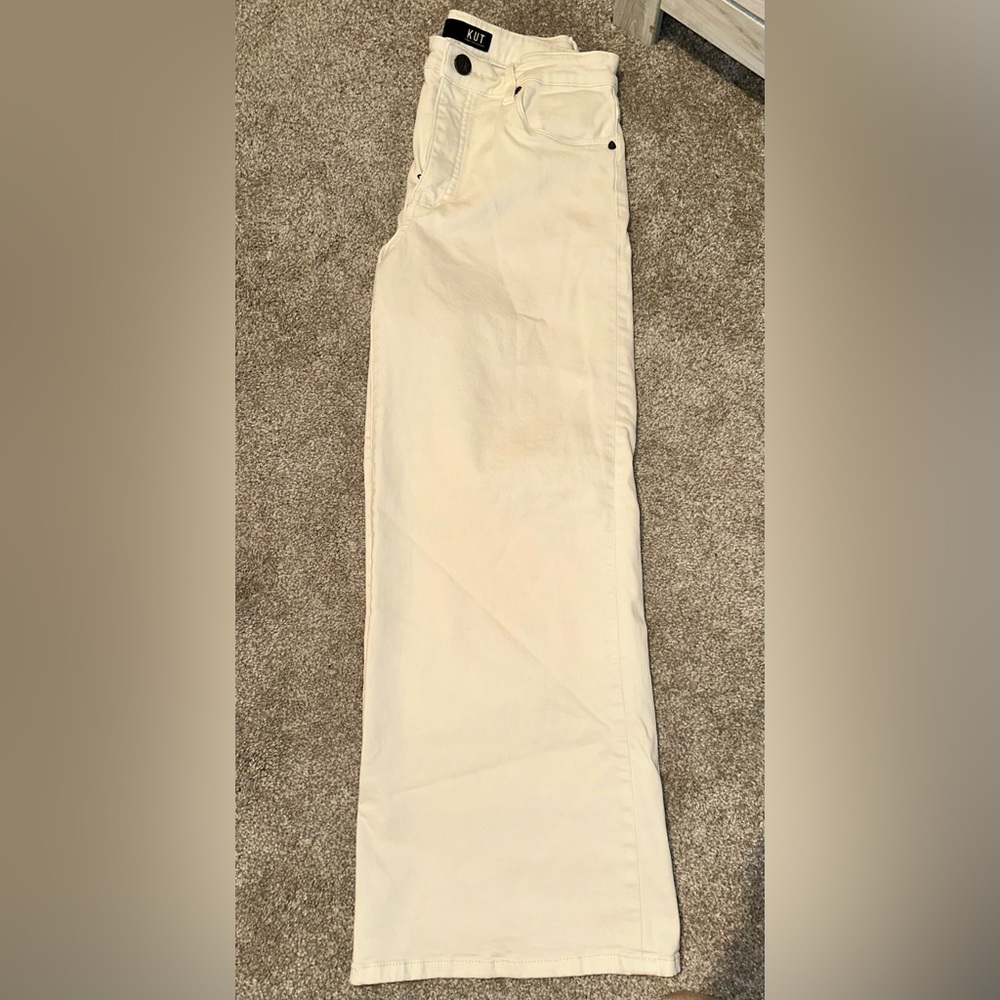 Kut From the Kloth Meg Cream colored Flares